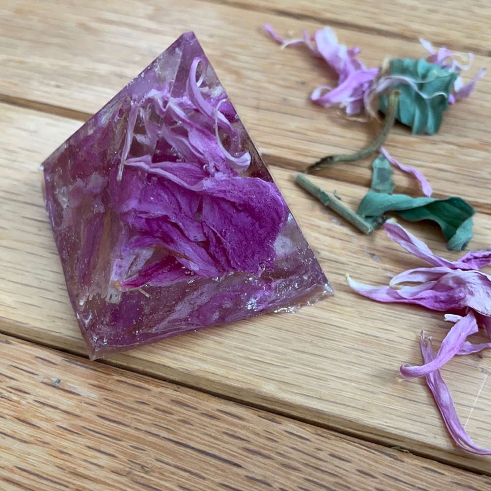 REAL FLOWERS mini paperweight
